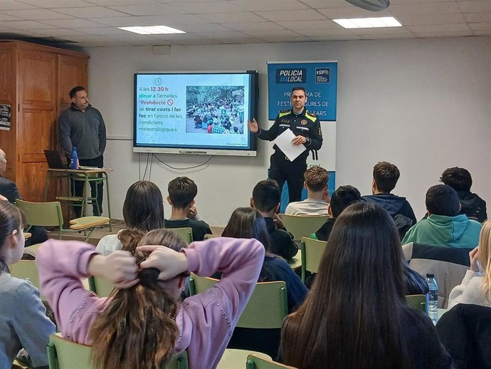 El Govern dará la primera charla para familias sobre el programa Fiestas Seguras el próximo lunes en Sineu