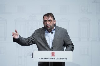 El  secretari general d'UGT Catalunya, Camil Ros, intervé durant la signatura de l'acord dels pressupostos catalans 2026, a 23 de febrer de 2026, a Barcelona, Catalunya (Espanya).