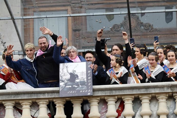 La Pirotecnia  Nadal-Martí después de la 'mascletà' en memoria de Javier Nadal