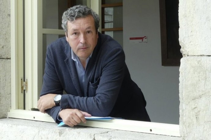 El PP lleva al Parlamento de Cantabria la situación "crítica" del verdel