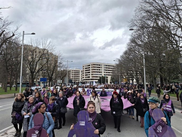 Archivo - Imagen de la manifestación del 8M en Pamplona del año pasado.