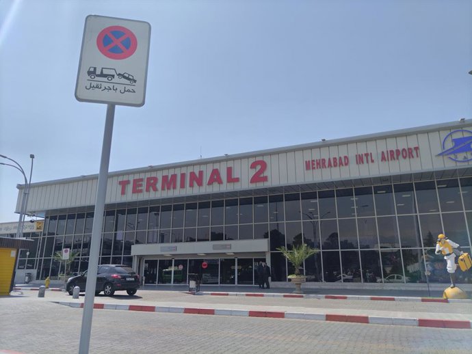 Archivo - Arquivo - TEERÃ, 16 de abril de 2024 — Esta foto tirada em 15 de abril de 2024 mostra o terminal do Aeroporto Internacional Mehrabad, em Teerã, Irã. Os aeroportos iranianos suspenderam as restrições de voos e retomaram suas operações normais apó