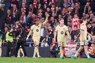 Lamine Yamal of FC Barcelona celebrates after scoring the team's first goal during the LaLiga EA Sports match between Athletic Club and FC Barcelona at San Mames on March 8, 2026, in Bilbao, Spain.