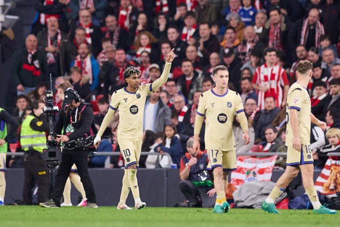 Lamine Yamal of FC Barcelona celebrates after scoring the team's first goal during the LaLiga EA Sports match between Athletic Club and FC Barcelona at San Mames on March 8, 2026, in Bilbao, Spain.