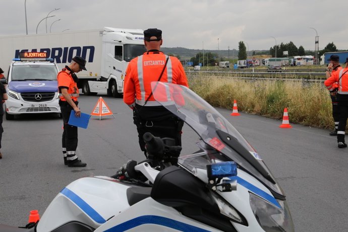 Control de tráfico de la Policía vasca