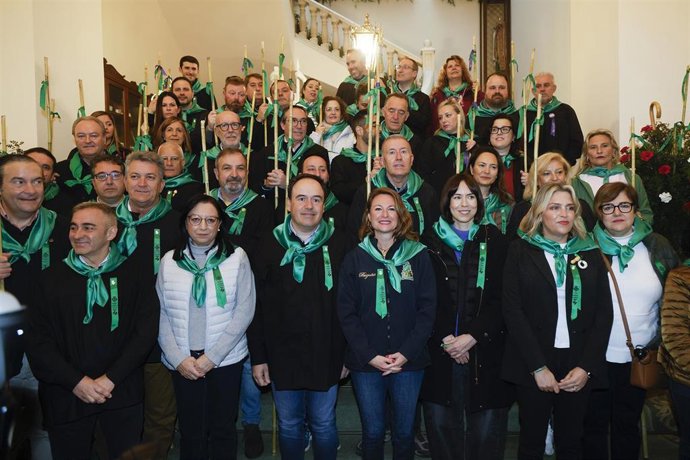 Pérez Llorca en el Ayuntamiento de Castelló antes de participar en la Romeria de les Canyes