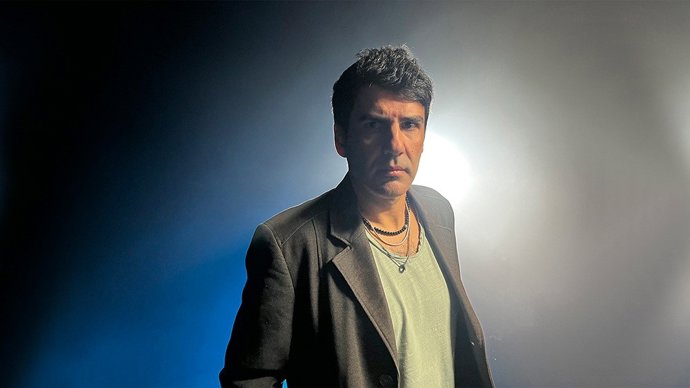 Javier Estévez, líder a la banda cordobesa Subtonica.
