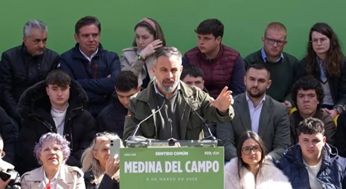 El presidente de Vox, Santiago Abascal, en un acto electoral en Medina del Campo.