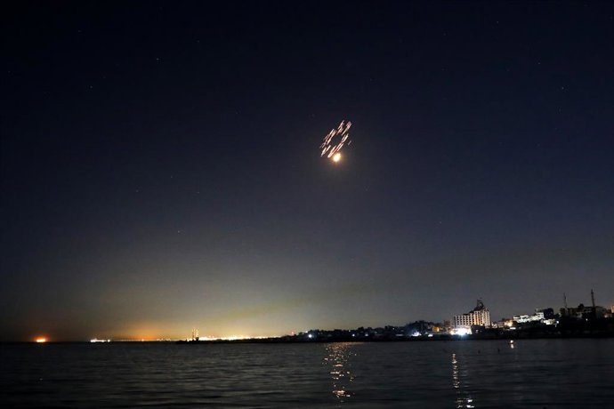 March 5, 2026, Gaza City, Gaza Strip, Palestinian Territory: Missiles launched from Iran toward Israel in a retaliatory attack are seen from the skies over Gaza City on March 5, 2026. The escalating Iranian war, which has spread across the Middle East and