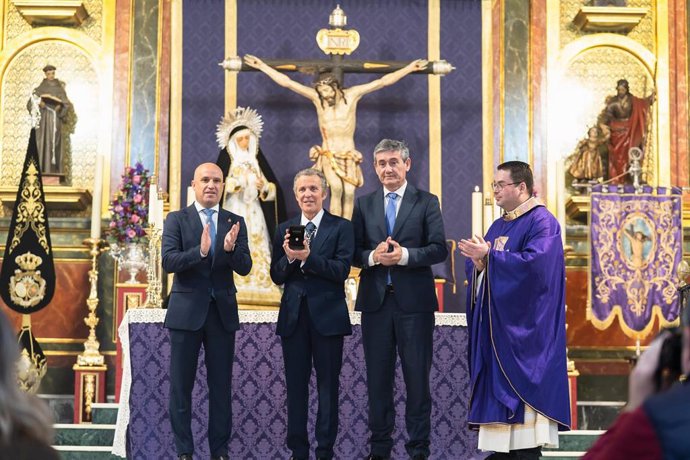 Diputación de Almería concede el Escudo de Oro de la Provincia al Cristo de la Expiración de Adra