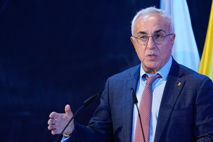 Archivo - Arquivo - Alejandro Blanco, presidente do Comitê Olímpico Espanhol (COE), participa da apresentação das equipes nacionais 2025/2026 da Real Federação Espanhola de Esportes de Inverno na sede do COE em 28 de outubro de 2025, em Madri, Espanha.