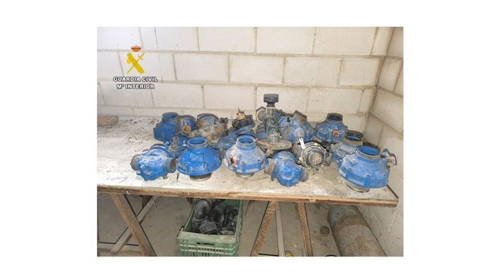 Detenido por robar caudalímetros y otros efectos por valor de 46.000 euros en varios pueblos de Ciudad Real.