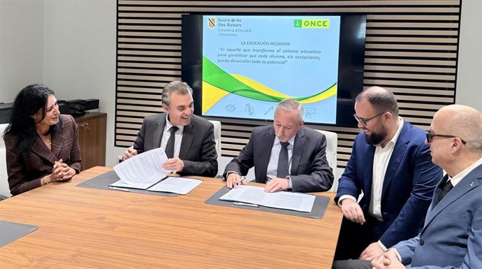 Educación renueva el convenio con la ONCE para reforzar la atención al alumnado con discapacidad visual Baleares.