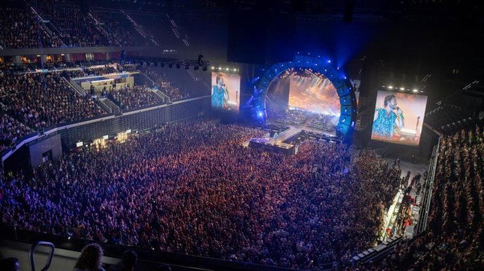 Actuación de Manuel Carrasco en el Roig Arena de València