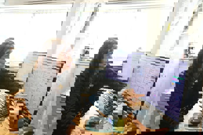 La catedrática de Estadística en la UVa, Cristina Rueda, en su despacho de la Facultad de Ciencias.