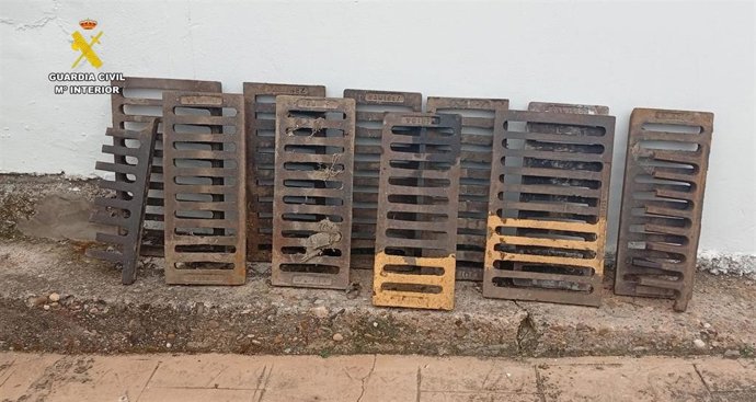 Rejas de alcantarilla robadas en Aceuchal