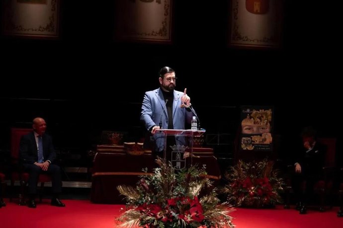 El comunicador y humorista Manu Sánchez interviene en un acto oficial, en foto de archivo.
