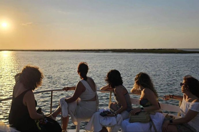 Lobos y Caperucitas afirma que ser singles en España, ya no es un estado civil, sino un estilo de vida