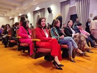 La Junta acusa a Montero de "falta de lealtad" institucional por su reunión con Hitachi