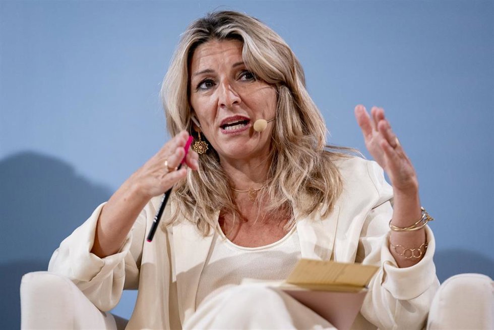 Archivo - La vicepresidenta segunda y ministra de Trabajo, Yolanda Díaz, durante una reunión con ministros de Trabajo europeos, eurodiputados y expertos, en el Palacio de Zurbano, a 9 de mayo de 2024, en Madrid (España).
