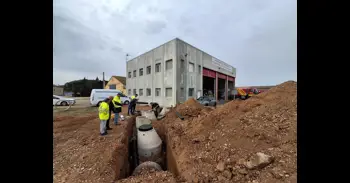 La Diputación de Huesca culmina la mejora del abastecimiento y saneamiento del parque de bomberos de Sariñena
