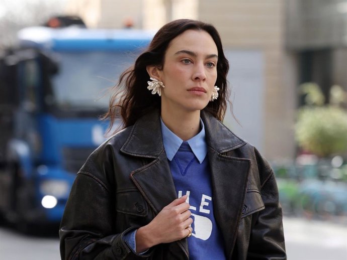 Alexa Chung en la París Fashion Week