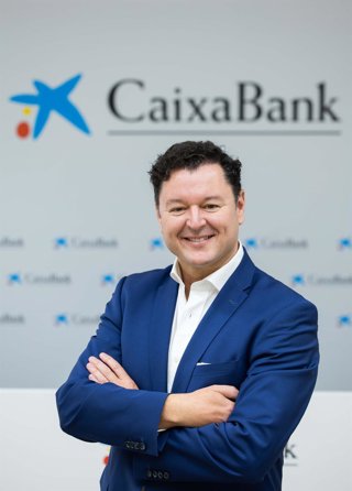 Archivo - El director territorial de CaixaBank en Castilla y León, Gerardo Cuartero.