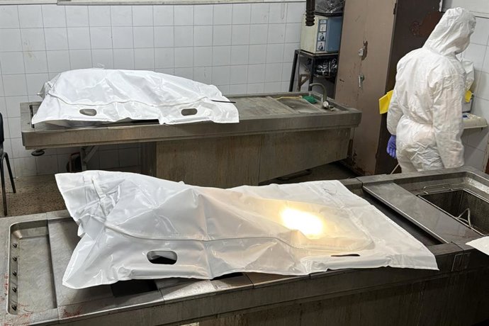 Archivo - Arquivo - PALESTINA, FAIXA DE GAZA - 5 DE FEVEREIRO DE 2026: Israel entrega os corpos de palestinos através do Comitê Internacional da Cruz Vermelha (CICV), no Hospital Al-Shifa.