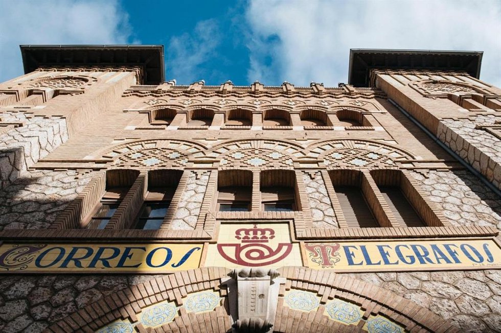 La Generalitat inicia la rehabilitación integral del edificio de Correos, que finalizará en diez meses