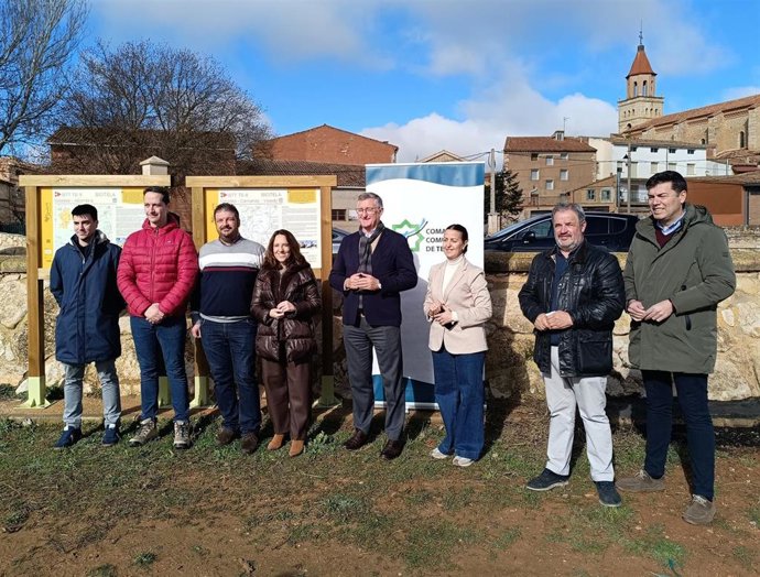 La Comarca Comunidad de Teruel ha presentado en Celadas la primera fase del proyecto BICITELA, una iniciativa de cicloturismo sostenible que ya cuenta con 23 rutas señalizadas y 280 kilómetros de recorrido.