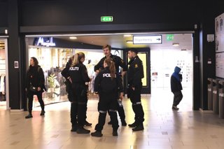 Archivo - Policía de Noruega tras un tiroteo registrado en diciembre de 2025.
