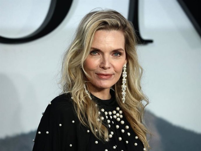 Michelle Pfeiffer en la alfombra roja del estreno de 'The Madison'