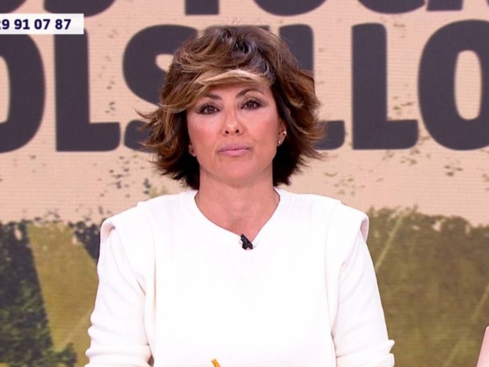 Sonsoles Ónega vuelve a su programa una semana después de la muerte de su padre, Fernando Ónega