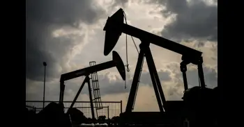 El barril de petróleo se desinfla y baja de 100 dólares tras el G7