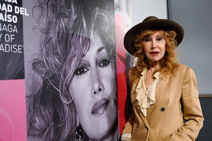 La actriz Victoria Vera recibe la Biznaga Ciudad del Paraíso en la 29 edición del Festival de Cine de Málaga