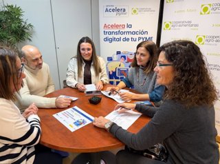 Equipo de la Oficina Acelera Pyme Huelva.