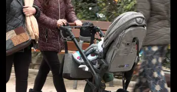 El 72% de familias potencialmente beneficiarias del Complemento de Ayuda a la Infancia no la solicitan, según estudio