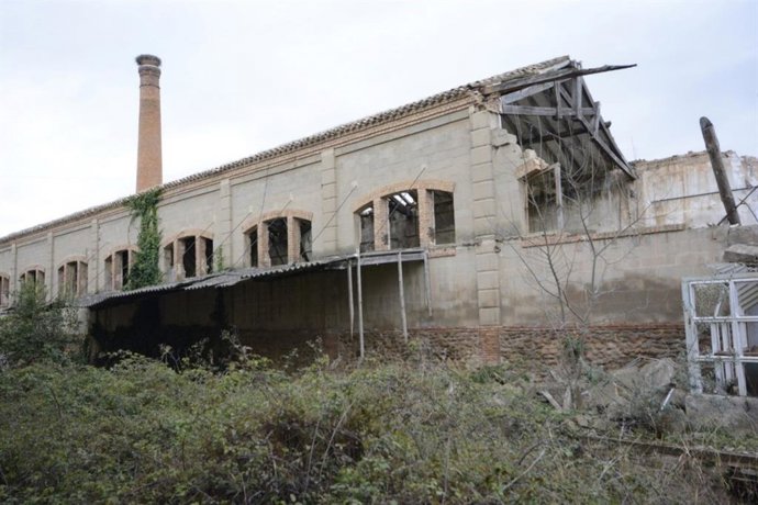 Archivo - Edificaciones que serán derribadas para construir el centro de FP en Calahorra