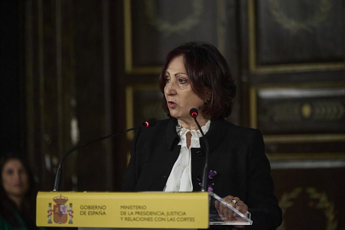 Archivo - La Fiscal General del Estado, Teresa Peramato, durante la entrega de los despachos a la 63ª promoción de la carrera fiscal, a 17 de diciembre de 2025, en Madrid (España).
