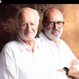 Archivo - Juan Echanove y Joaquín Climent, protagonistas de ‘Esencia’. Imagen de Javier Nava.