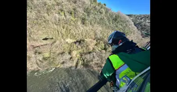 Quinto día de búsqueda de la mujer que cayó al río en San Martín del Rey Aurelio: el rastreo se amplía hasta Trubia