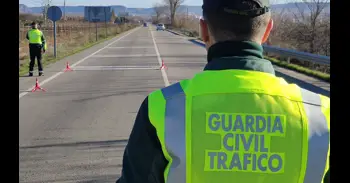 Investigado un conductor que huyó en Betanzos (A Coruña) tras chocar con una moto y simuló el robo de su coche