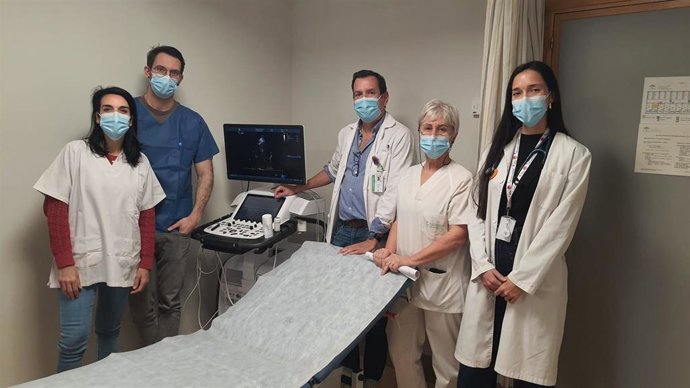 Equipo de cardiología del Hospital Santa Ana de Motril y el Clínico San Cecilio de Granada