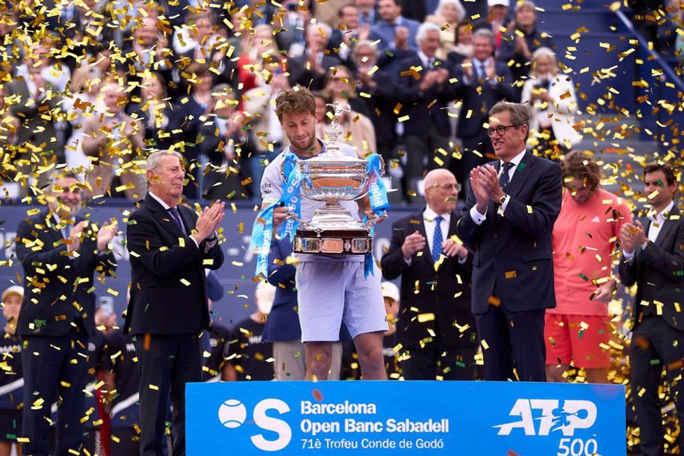 Archivo - El tenista Casper Ruud celebra su victoria en el Barcelona Open Banc Sabadell-71 Trofeo Conde de Godó