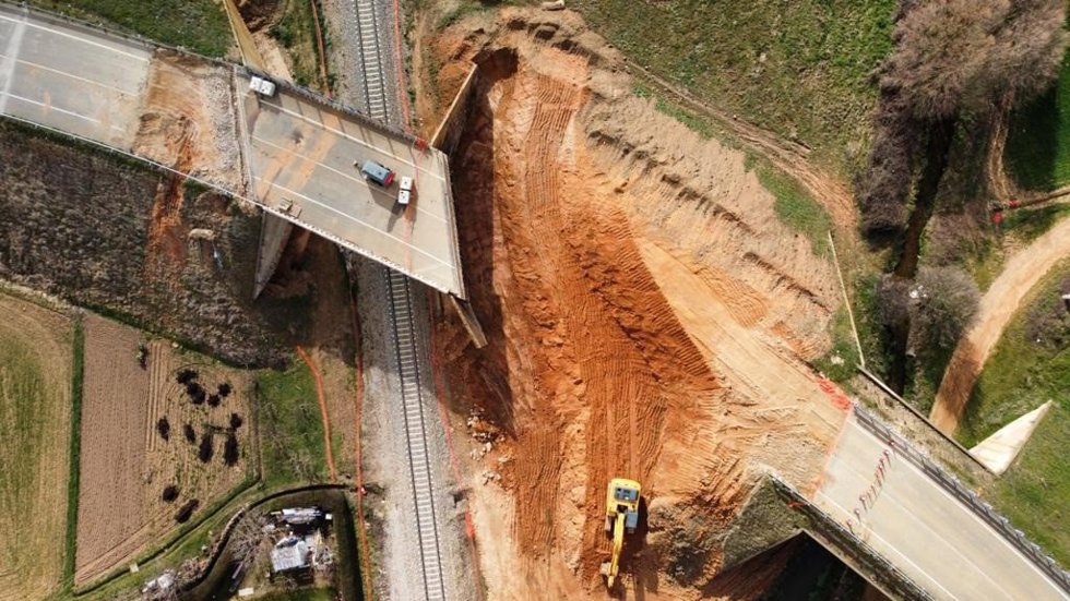 Obras de emergencia que se llevaron a cabo en el paso superior de la N-120.