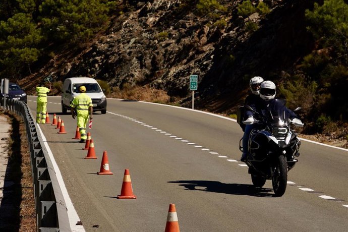 Archivo - Vista general de las obras de la carretera A-397. A 03 de octubre de 2025, en Ronda-San Pedro de Alcántara, Málaga (Andalucía, España). 