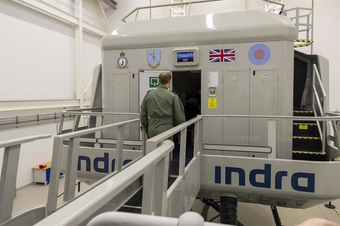 Archivo - 8 Sqn Naming Ceremony, Unveiled By Air Vice Marshal Mark Jackson.