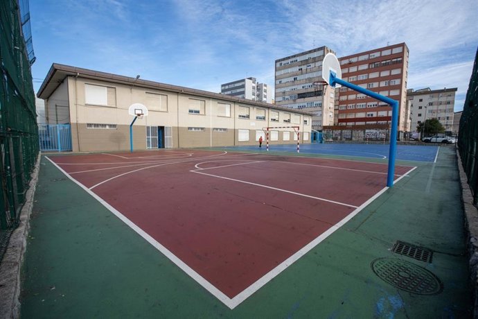 Archivo - Patio del CEIP Pedro Velarde.