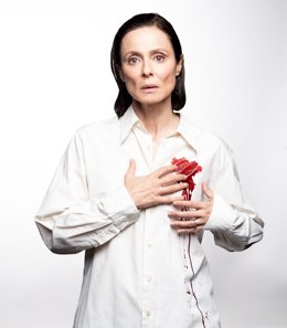 El Teatro Español acogerá desde el 13 de marzo al 26 de abril Malquerida, una versión contemporánea de la obra clásica La Malquerida de Jacinto Benavente, dirigida por Natalia Menéndez, responsable también de la adaptación junto a Juan Carlos Rubio.
