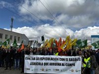 Opas cifran en 35 millones el coste del repunte del precio del gasóleo en CyL y piden medidas para frenar "este abuso"